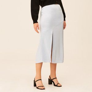 DARING SKIRT Baby Blue